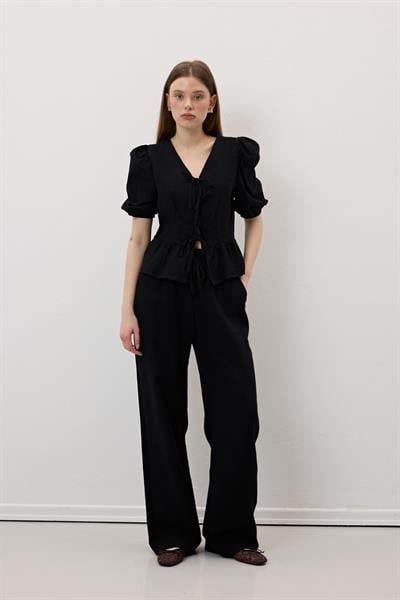 Ön Bağlamalı Kolu Lastikli Müslin Bluz SİYAH