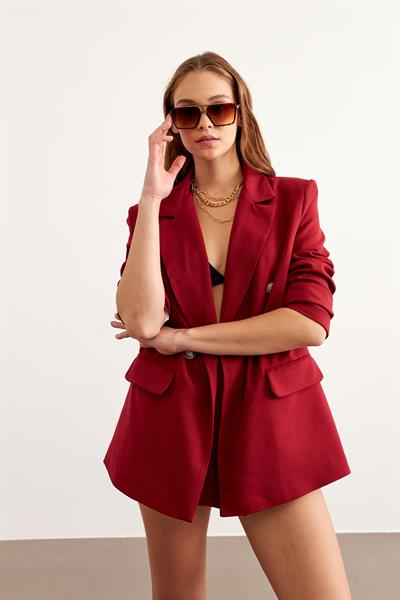 Önü Düğme Detaylı Omzu Vatkalı Blazer Ceket BORDO
