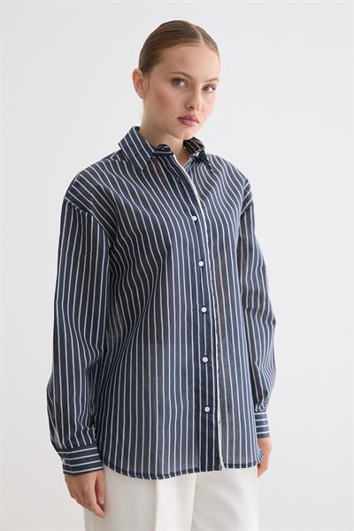 Önü Düğmeli Dantel Detaylı Çizgili Gömlek LACİVERT