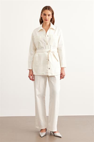 Önü Düğmeli Kuşaklı Gabardin Ceket EKRU