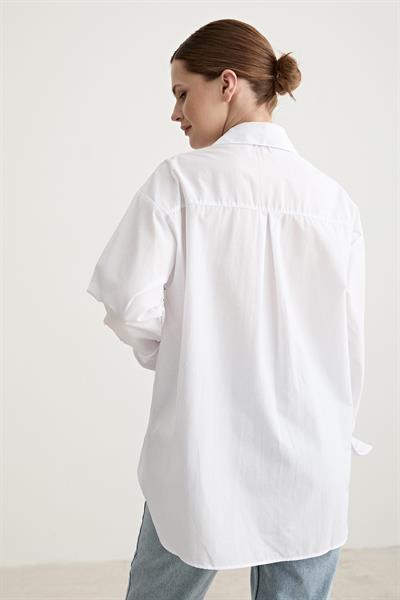 Taş Detaylı Oversize Gömlek BEYAZ