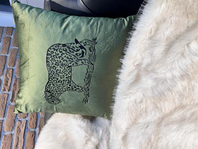 Kaplan Nakışlı Kırlent Kılıfı Yeşil - Siyah