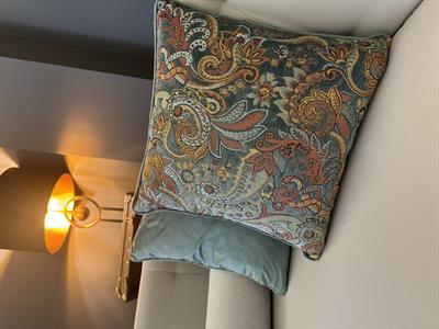 Şal Desenli Kırlent Kılıfı Yeşil