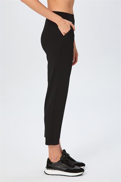 Beli Lastikli Cebi Nervür Detaylı Pantolon 026-2115