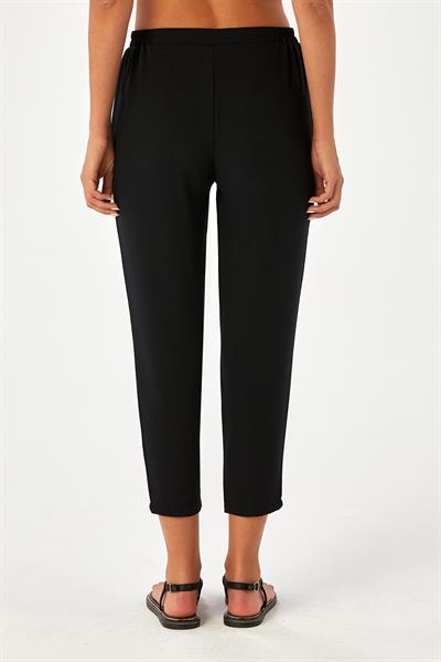 Beli Lastikli Önü Dikişli Pantolon 024-3506