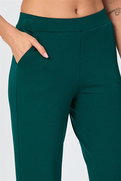 Beli Lastikli Paçası Zikzak Dikiş Detaylı Pantolon 026-2103