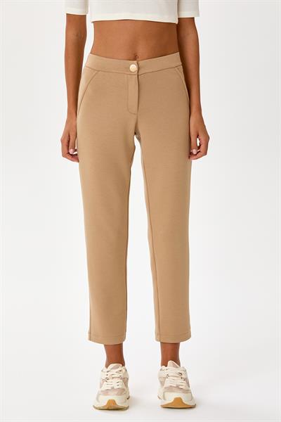 Beli Lastikli ve Düğmeli Pantolon 245-2025