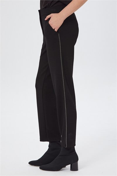 Beli Lastikli Şerit Detaylı Pantolon 267-2105