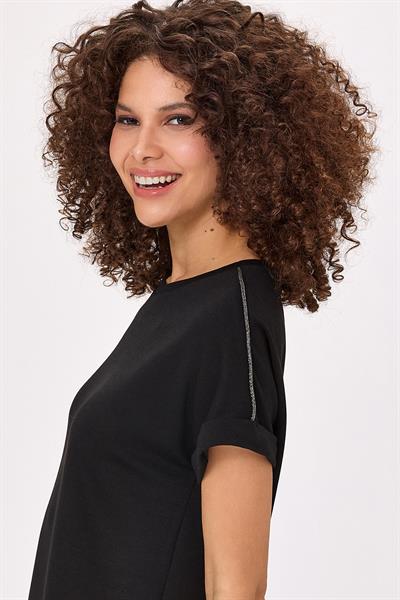 Bisiklet Yaka Taş Şerit Detaylı S-Shirt 025-2111