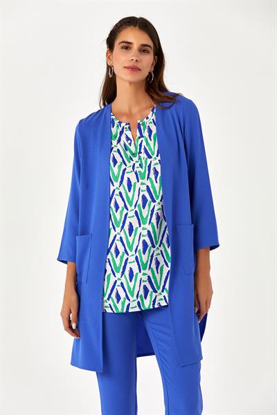 Cepli ve Yırtmaçlı Uzun Ceket 024-4401