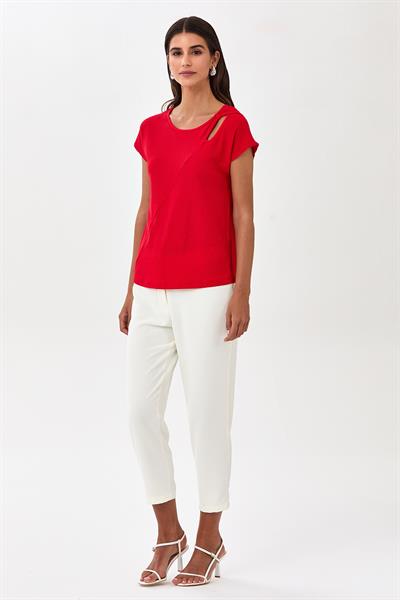 Cut Out Yaka Düşük Kol Bluz 025-1030
