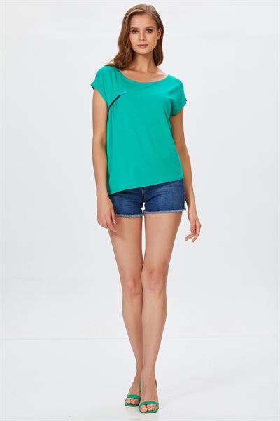 Kayık Yaka Şerit Aksesuarlı Bluz 022-1050