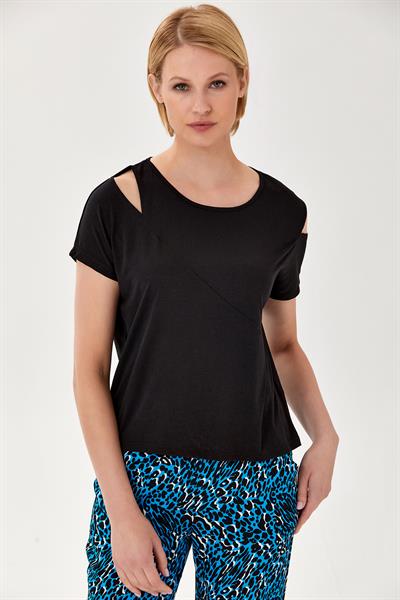 Omuzları Yırtmaçlı Kısa Kol Bluz 024-1063