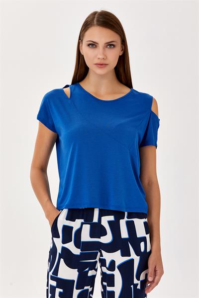Omuzları Yırtmaçlı Kısa Kol Bluz 024-1063