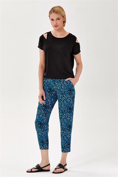 Omuzları Yırtmaçlı Kısa Kol Bluz 024-1063