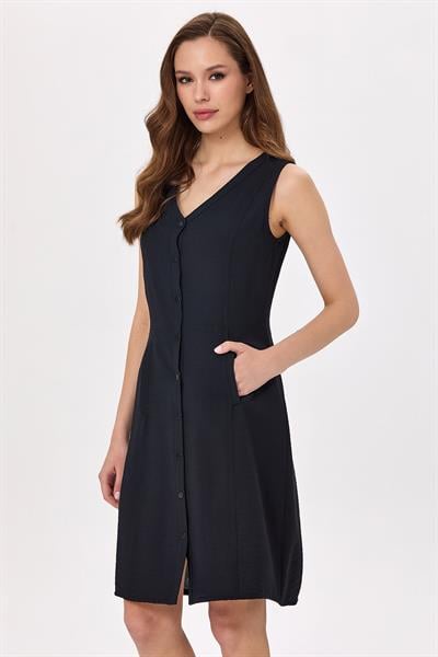 Önü Çıtçıtlı Kolsuz Elbise 025-4020
