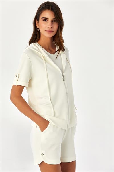 Önü Fermuarlı Kapüşonlu Kısa Kol Cepli S-Shirt 024-2108
