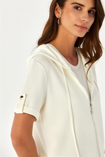 Önü Fermuarlı Kapüşonlu Kısa Kol Cepli S-Shirt 024-2108