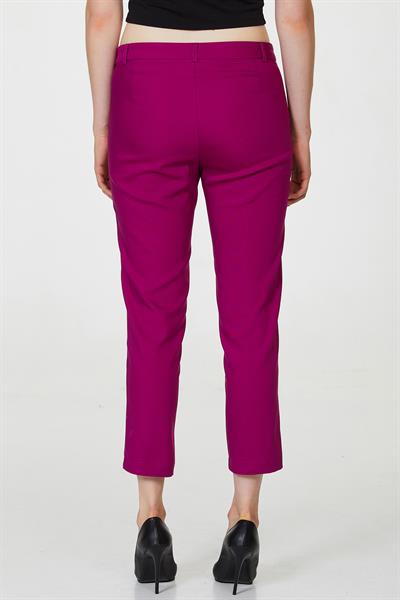 Paçaları Yırtmaçlı Pantolon 223-3502