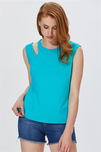 Tek Omuzu :Yırtmaçlı Kolsuz Bluz 022-1068
