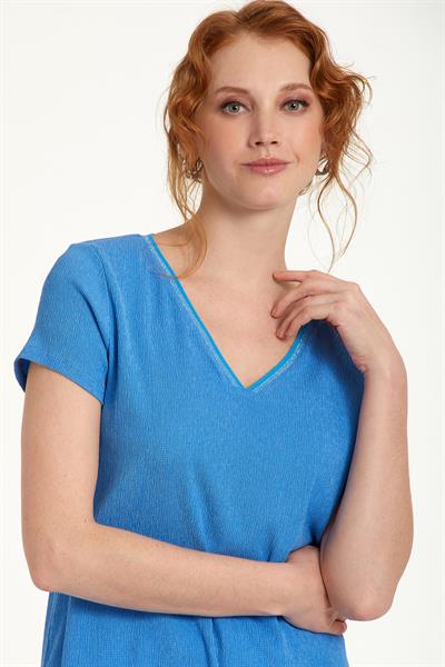 V Yaka Eteği Yırtmaçlı Bluz 023-1050
