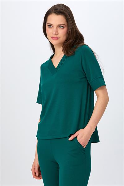 V Yaka Yakası Nervür Detaylı Kısa Kol S-Shirt 026-2114