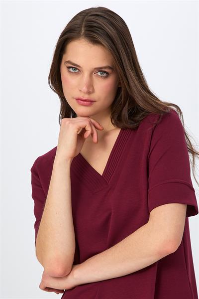 V Yaka Yakası Nervür Detaylı Kısa Kol S-Shirt 026-2114