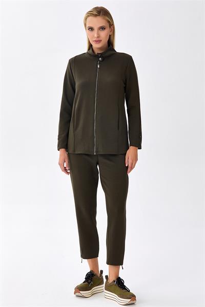 Yakası Çıtçıtlı Önü Fermuarlı S-Shirt 256-2116