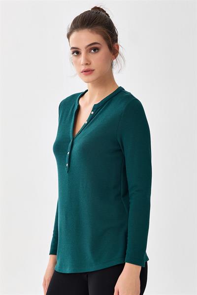 Yakası Patlı Çıtçıt Detaylı Bluz 256-1012