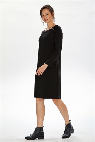 Yakası Sim Bantlı Omzu Düğmeli Elbise 234-2502