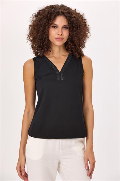 Yakası Sim Şeritli Kolsuz Bluz 025-1041