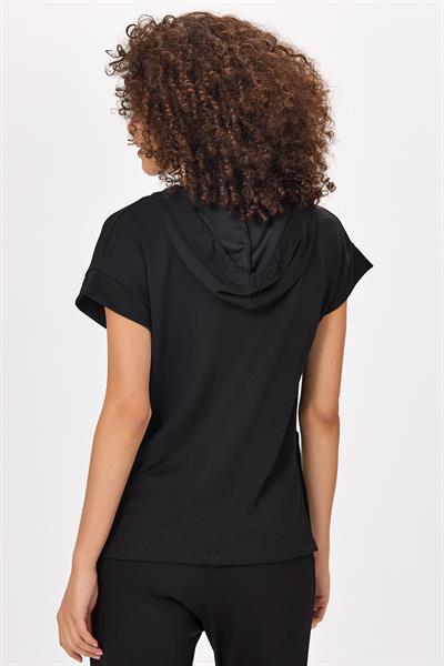 Yanı Çıtçıt Detaylı Kapüşonlu S-Shirt 025-2100