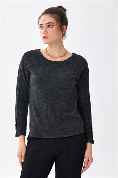 Yuvarlak Yaka Kolları Çıtçıtlı Triko Bluz 256-1705
