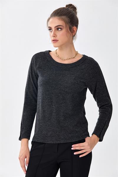 Yuvarlak Yaka Kolları Çıtçıtlı Triko Bluz 256-1705