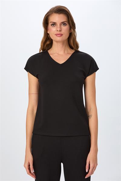 V Yaka Omuzu Şerit Detaylı S-Shirt 026-2104