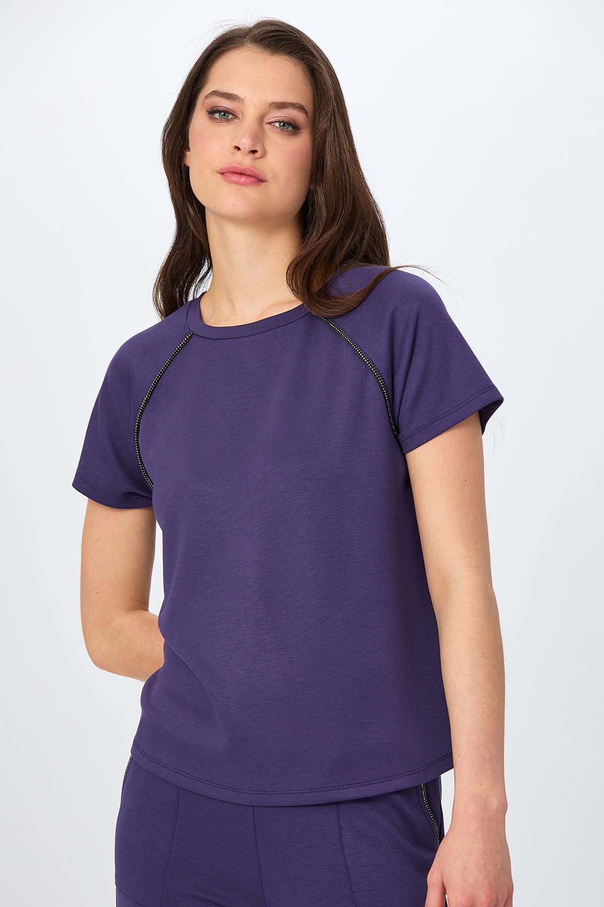 Yuvarlak Yaka Taş Şerit Detaylı S-Shirt 026-2110 · 7