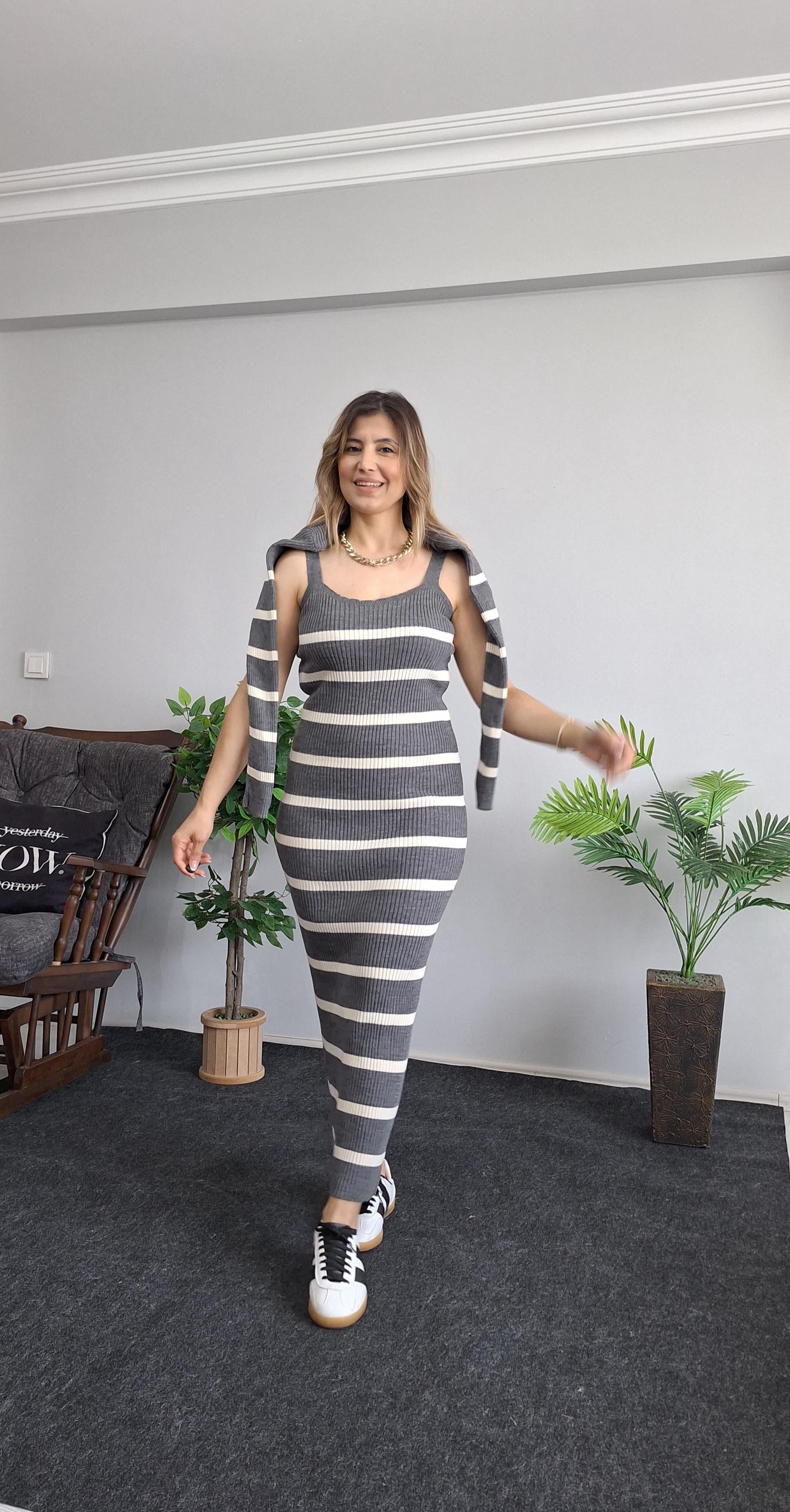 Triko Elbise