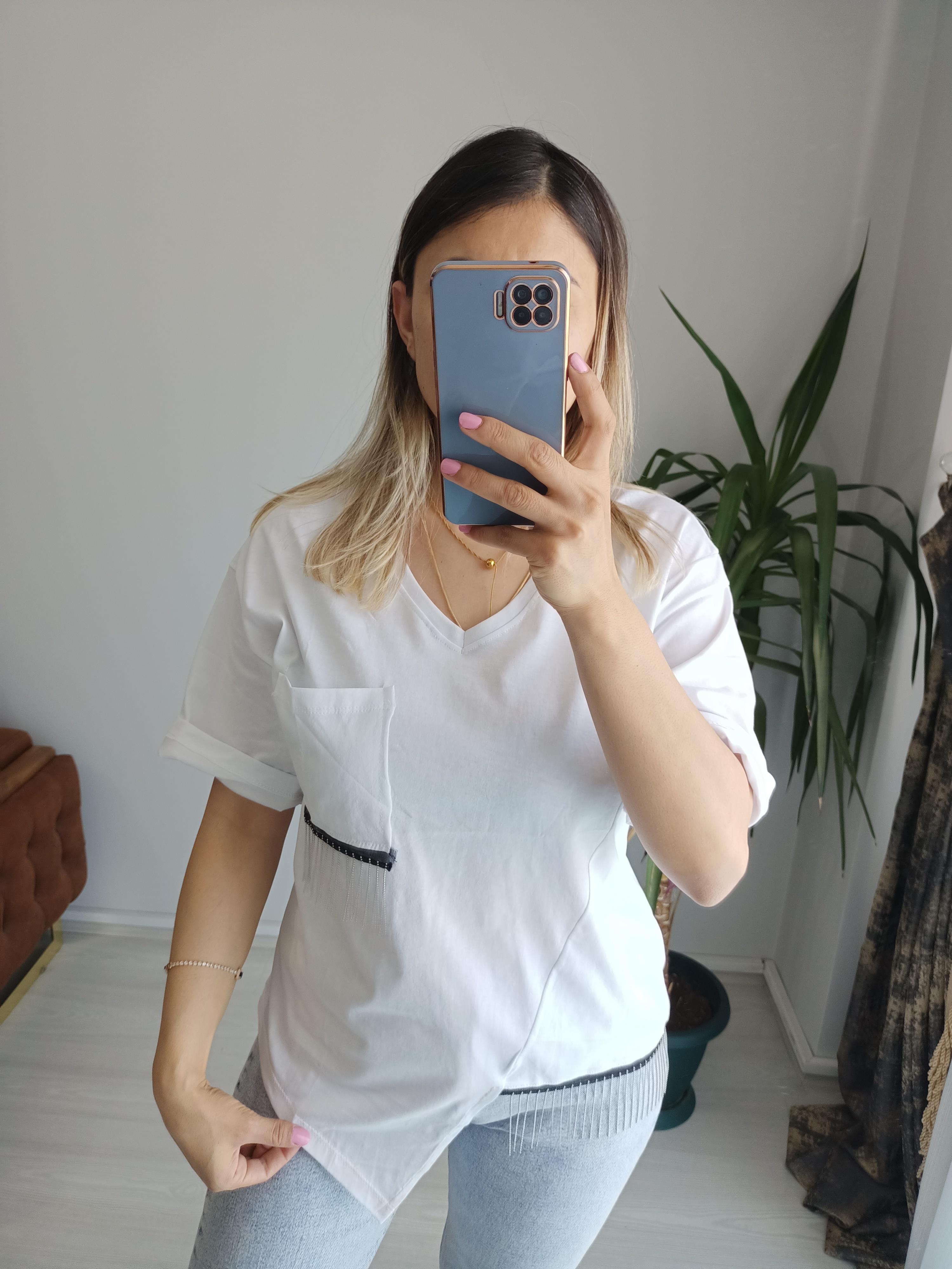 Zincirli tişört Beyaz