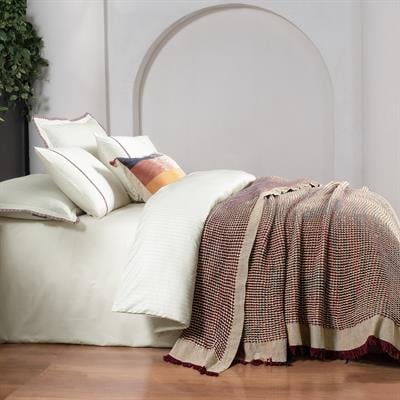 IONA YATAK ÖRTÜSÜ NEVRESİM TAKIMI