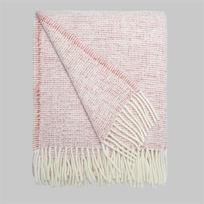 PUCCA THROW