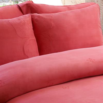 UVERCINKA NEVRESİM TAKIMI