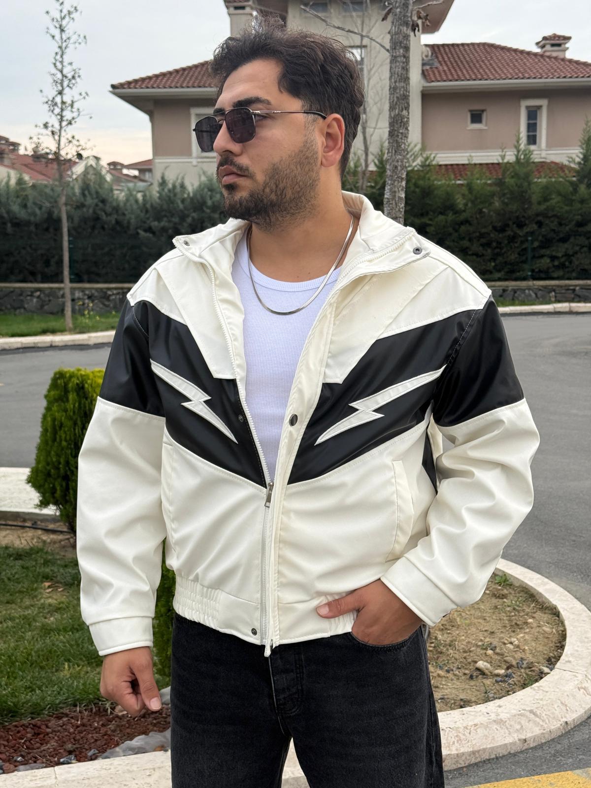 Şimşek Nakışlı Detaylı Deri Ceket Ekru