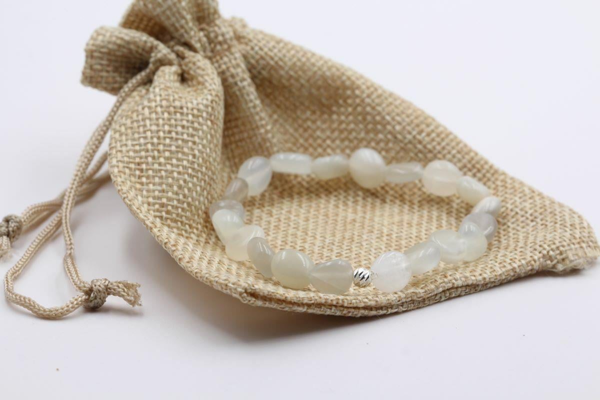 Amorf Kesim Ay Taşı Bileklik