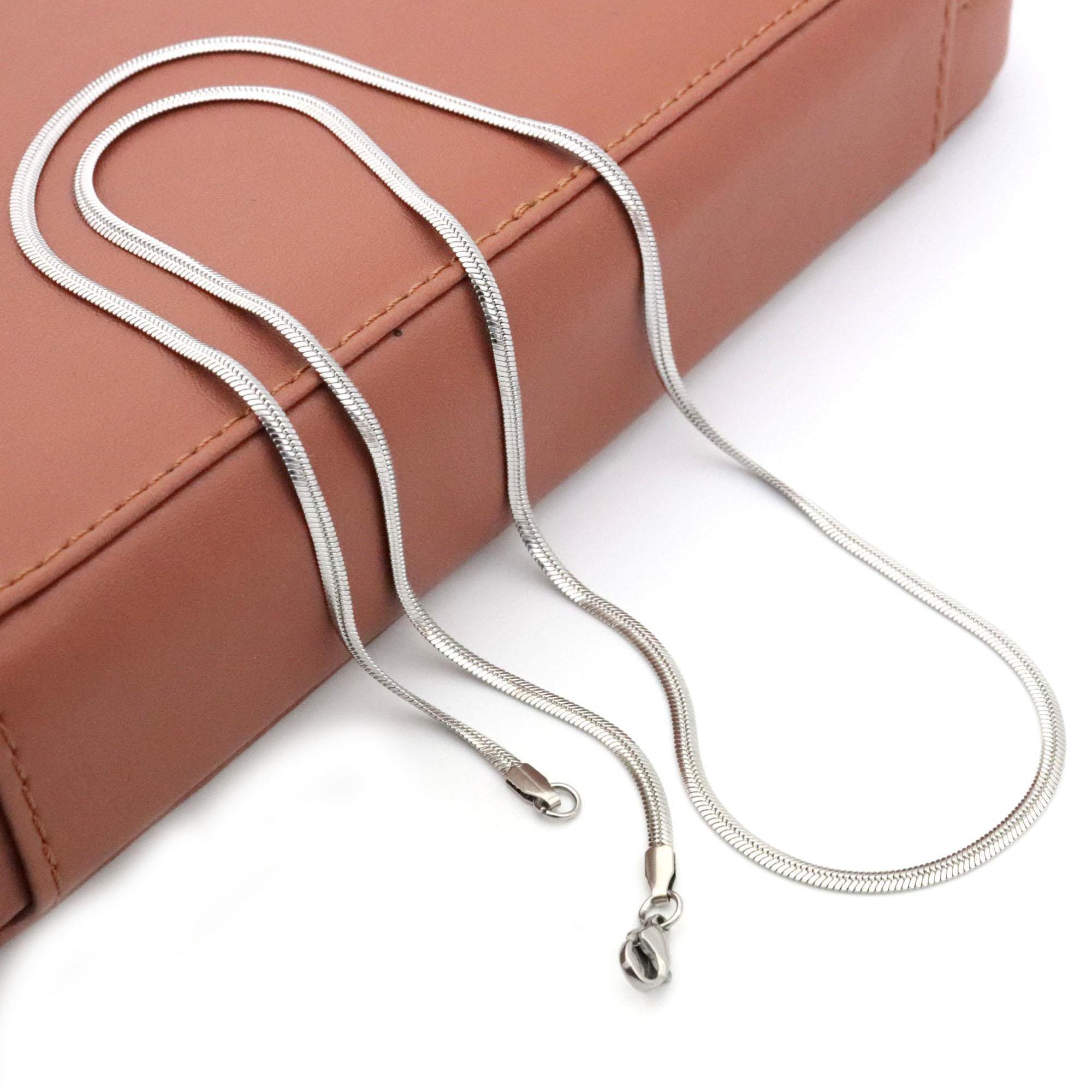 Balık Sırtı Çelik Kolye