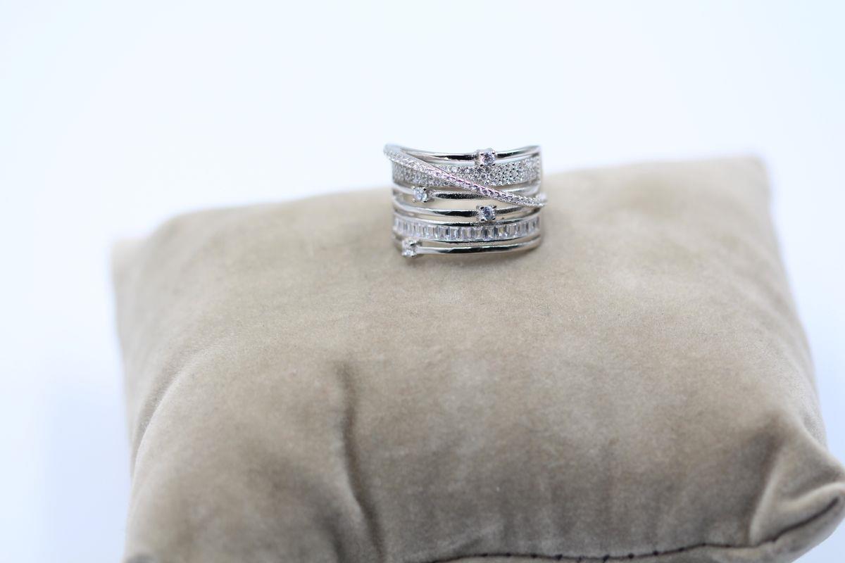 Gümüş Fantazi Yüzük