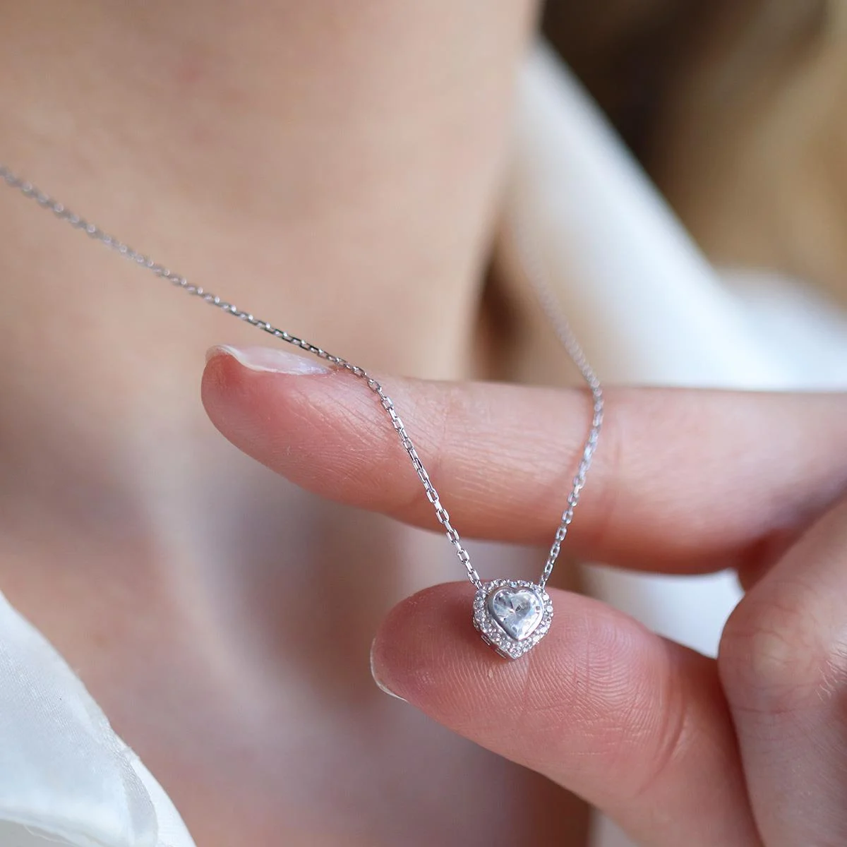 Kalpli Gümüş Kolye