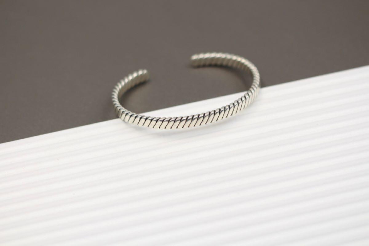 Gümüş Örgü Kelepçe