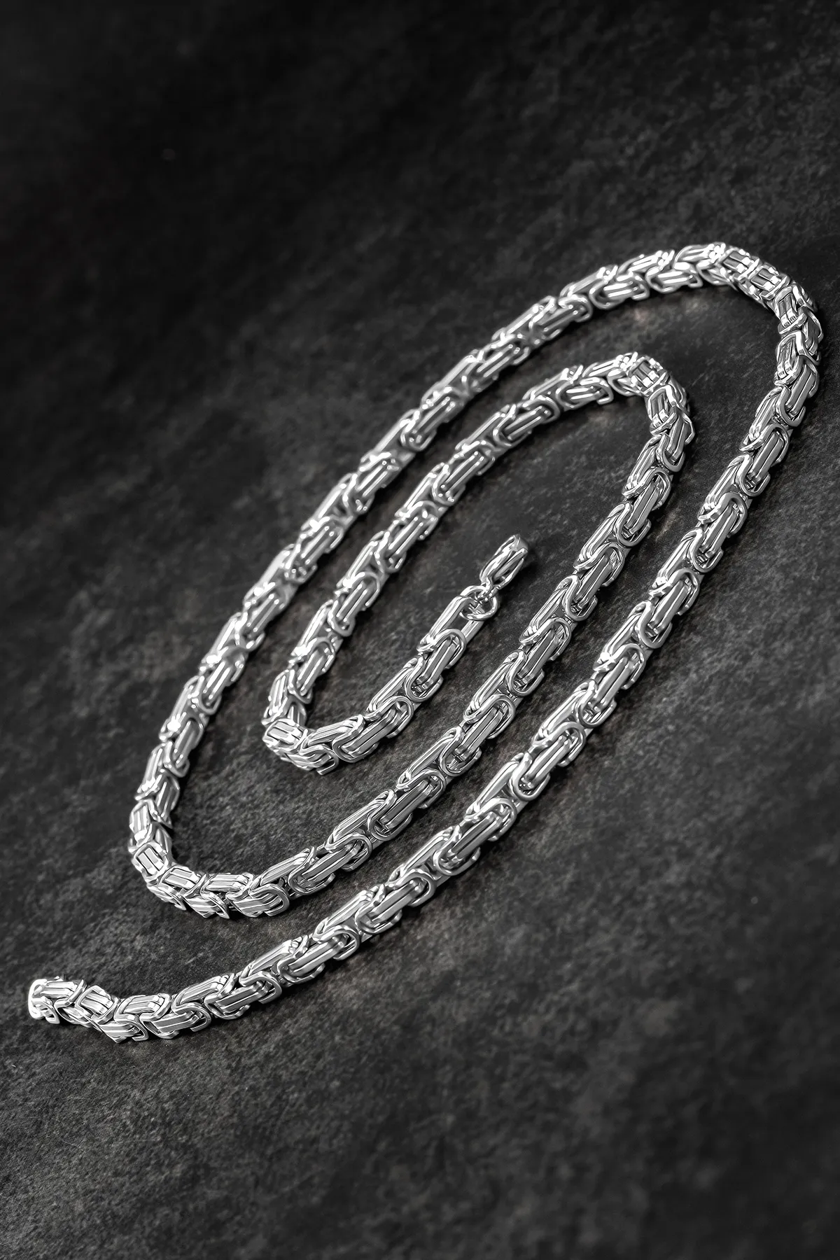 Kral Çelik Erkek Kolye