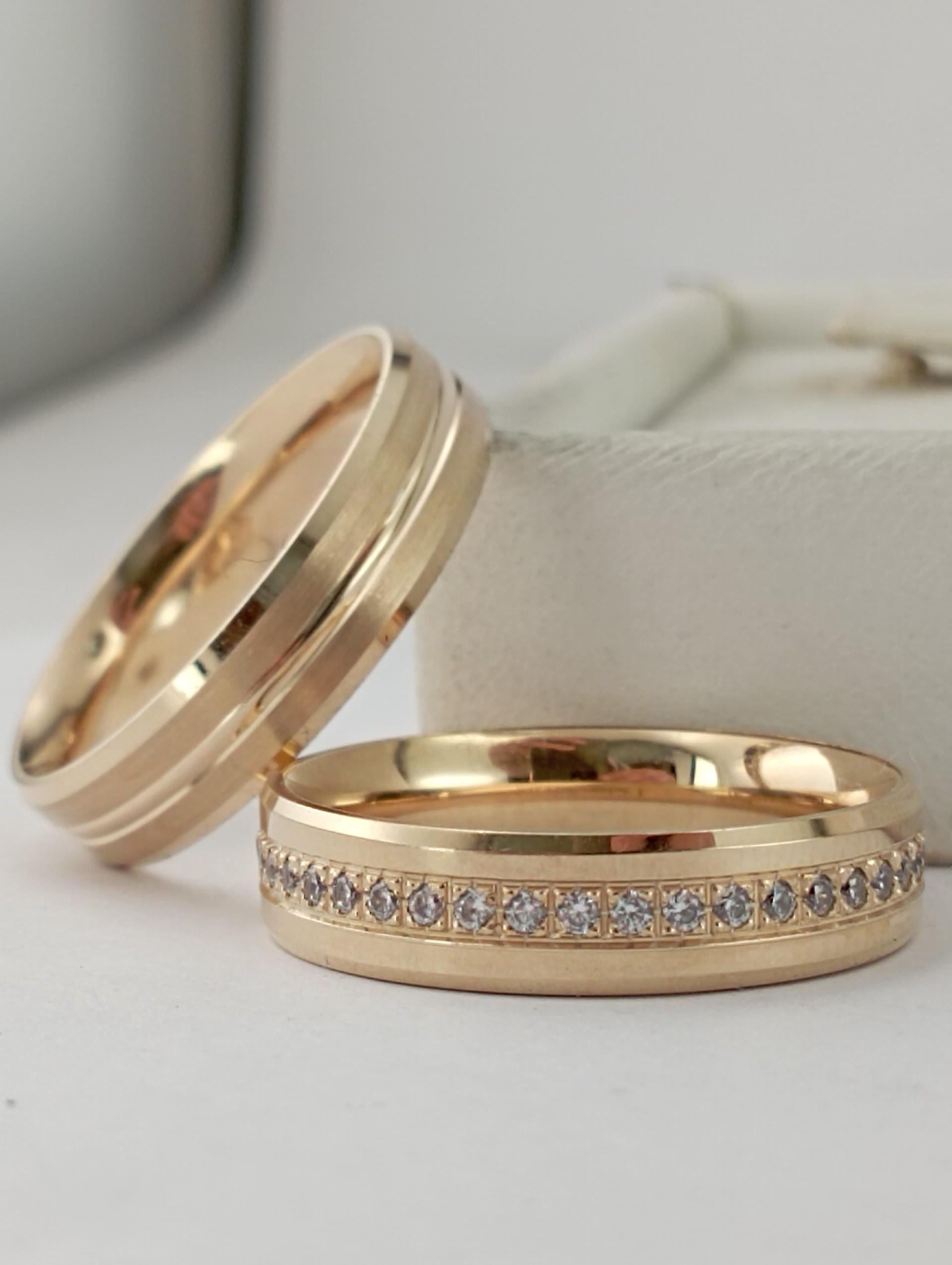 Taşlı Desenli Alyans