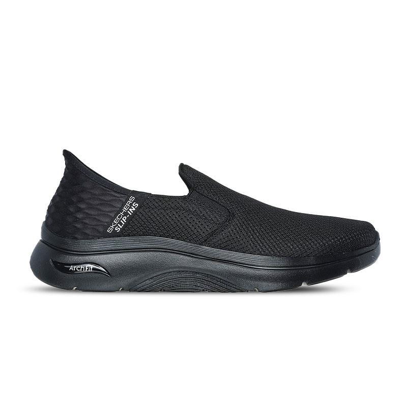 Go Walk Arch Fit 2.0 Hands Free 2 216600-BBK (tamamen siyah, bağcıksız)